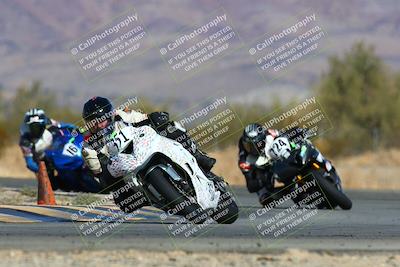 media/Jan-16-2022-CVMA (Sun) [[7f3d92989d]]/Race 2 Supersport Middleweight/